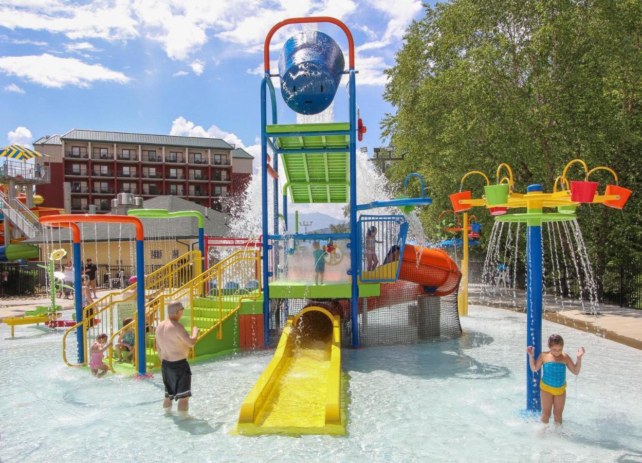 Country Cascades Waterpark Resort Pigeon Forge Extérieur photo
