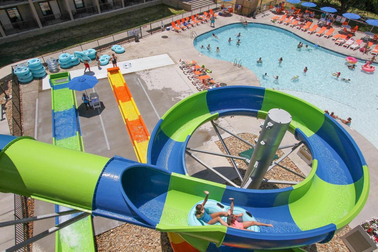 Country Cascades Waterpark Resort Pigeon Forge Extérieur photo